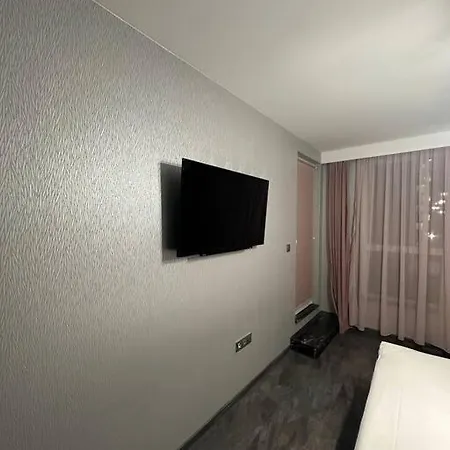 Pimax Luxury Apartment Burgas